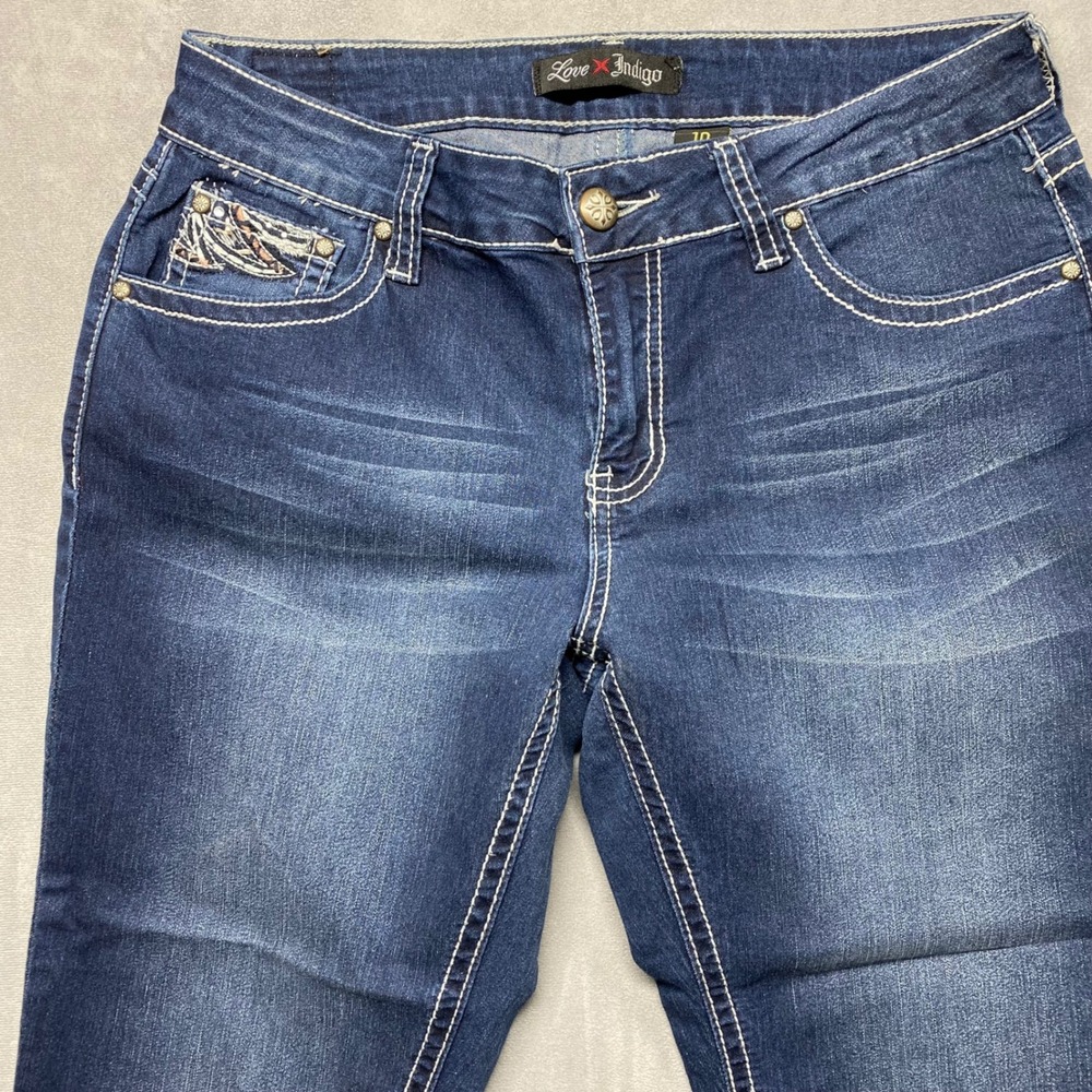 Love x Indigo Women's‎ Blue Embellished Pocket Denim Capris Size 10 - Picture 9 of 15